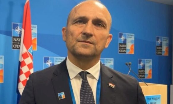 ministri-kroat-i-mbrojtjes-paralajmeron-nga-turqia:-duam-te-rrisim-numrin-e-ushtareve-tane-ne-kfor