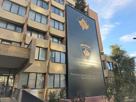 aktakuze-per-krime-lufte-ne-vushtrri,-ish-pjesetari-i-mup-it-serb-akuzohet-per-vrasjen-e-71-civileve