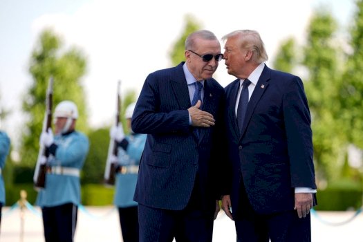 samiti-i-nato-s,-perfundon-darka-e-udheheqesve