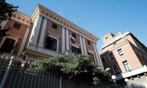 italia-vendos-t’i-deboje-dy-atashe-ushtarake-nga-ambasada-ruse-ne-itali,-u-perfshin-ne-spiunazh