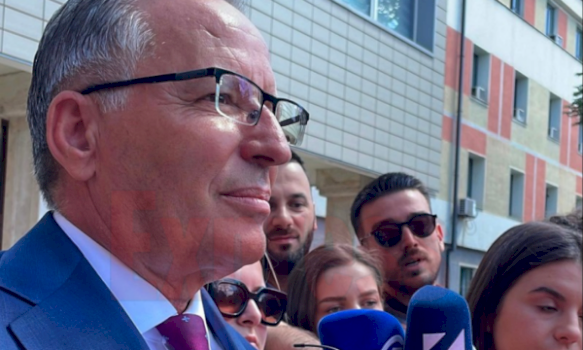 hamza-del-nga-takimi-me-kurtin:-pdk-kete-mandat-ne-opozite,-vv-se-i-deshirojme-suksese-me-partite-e-tjera