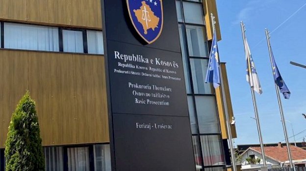 arrestohet-i-dyshuri-qe-sulmoi-me-thike-dy-persona-ne-ferizaj,-prokuroria-njofton-se-behet-fjale-per-nje-te-mitur