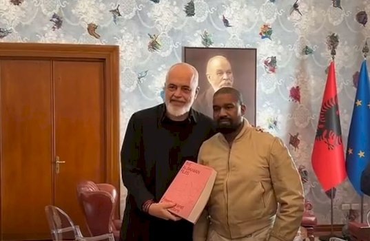 kanye-west-takohet-me-edi-ramen,-kryeministri-shqiptar-ndan-momentet-nga-pritja