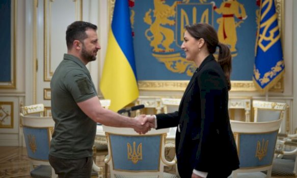 zelensky-njofton-per-zevendesimin-e-kryeministres-ukrainase