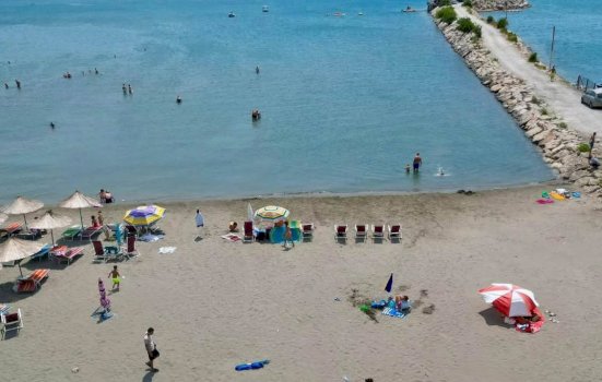 ja-zonat-ne-shengjin-ku-mund-t’i-shfrytezoni-hapesirat-e-plazhit-pa-pagese
