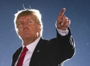 trump:-hormuzi-eshte-i-hapur,-ne-i-goditem-fort