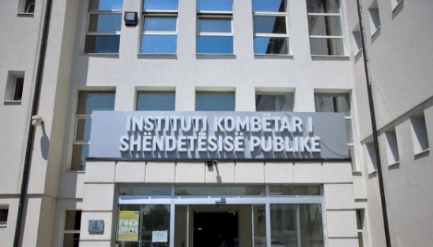 fruthi-ne-kosove:-63-raste-te-konfirmuara,-11-te-reja-javen-e-fundit