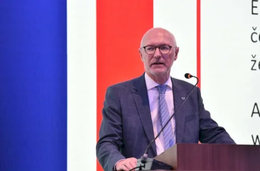 ambasadori-guerot-mesazh-partive:-gjejeni-vete-kompromisin-dhe-daljen-nga-bllokimi