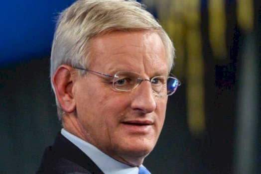 bildt-per-deklaraten-e-ministres-serbe:-skandaloze,-s’besoj-qe-vuciq-mund-te-qendroje-pasiv-perballe-kesaj