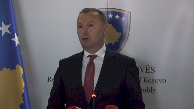 e-konfirmon-zemaj-per-kanal-10:-mbi-150-nenshkrime-jane-dorezuar-tek-sekretari-i-ldk-se