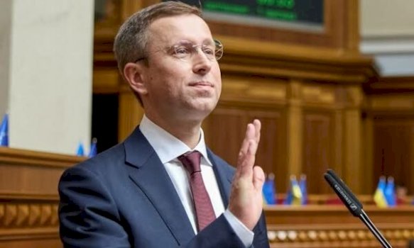 parlamenti-ukrainas-zgjedh-serhii-koretskyin-kryeminister-te-ri