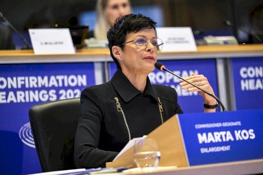 kos:-s’mund-ta-imagjinoj-qe-ministrja-serbe-te-vazhdoje-detyren-pas-deklarates-se-tmerrshme