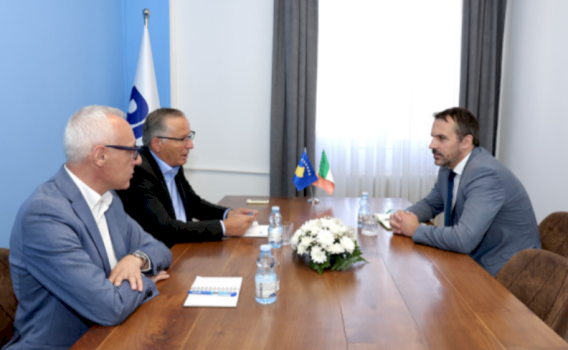 ​hamza:-kosoves-i-duhen-urgjentisht-institucione-te-reja