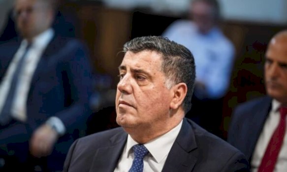 haziri-thote-se-partia-e-tij-asnje-kryetar-se-le-rehat-pa-dale-e-para:-rikthimi-i-ldk-ndodhe-me-marreveshje-te-madhe-politike