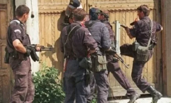 sot-nis-gjykimi-ndaj-21-te-akuzuarve-per-krime-lufte-ne-kosove