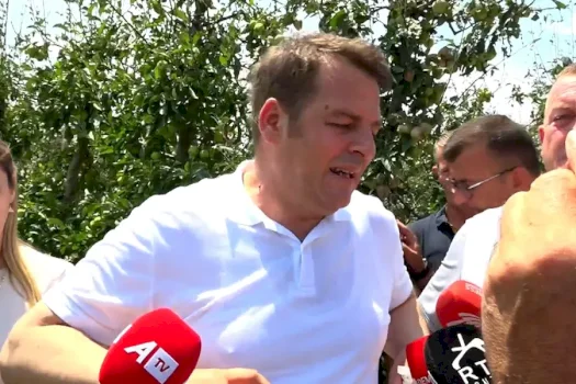muja:-nga-java-tjeter-i-propozojme-masat-per-t’i-ndihmuar-bujqit-e-istogut