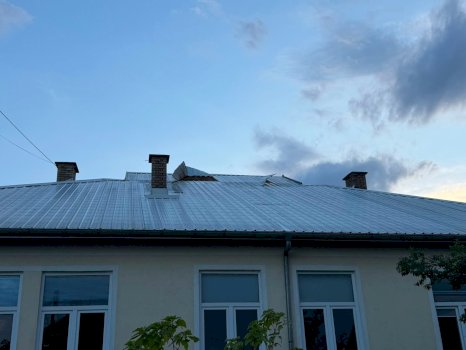 pamje-nga-vitia,-nje-dite-pas-stuhise-shkaterruese-–-foto