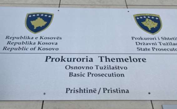 dyshohet-se-leshonin-leje-qendrimi-per-te-huaj-per-perfitime,-prokuroria-deklarohet-per-arrestimin-e-zyrtareve-te-mpb-dhe-nje-personi-tjeter