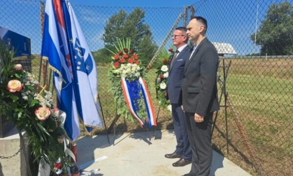 Pllaka përkujtimore për 10 viktimat nga Kosova në Kroaci zbuluar në Sllavonski Brod
