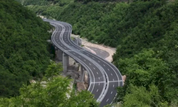 te-dielen-s’ka-kufizim-te-qarkullimit-te-automjeteve-me-mbi-20-tone