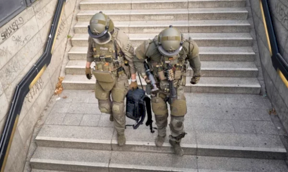 sulmi-ne-berlin-konsiderohet-terrorizem-islamik,-policia-e-kerkon-te-dyshuarin-ne-stacione,-aeroporte-e-pika-kufitare