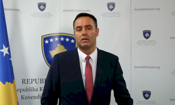 konjufca-paralajmeron-se-albulena-haxhiu-pritet-te-jete-serish-kandidate-per-kryeparlamentare