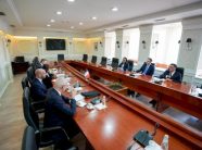 abdixhiku-ne-takim-me-haddad-theksoi-nevojen-per-funksionalizimin-sa-me-te-shpejte-te-institucioneve