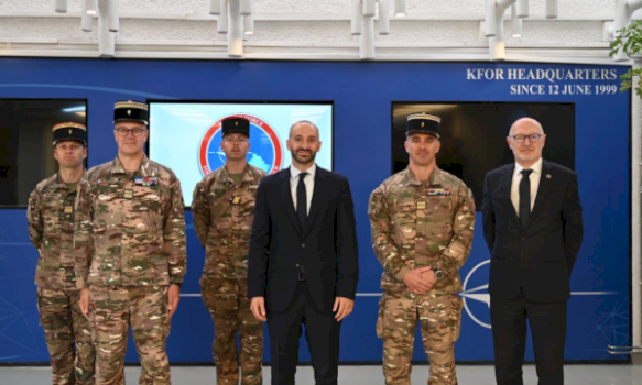ministri-francez-ne-kfor:-kjo-force-shumekombeshe-deshmon-perkrahjen-e-evropes-per-stabilitetin-e-rajonit
