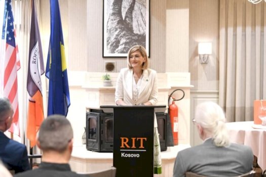 kusari:-digjitalizimi-i-proceseve-administrative-do-te-lehtesoje-bizneset