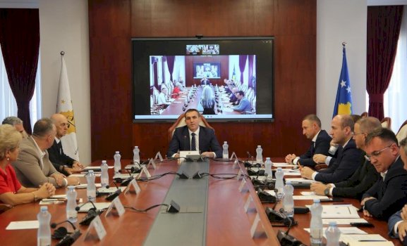 gashi-mbledh-kryeprokuroret-per-t’i-prezantuar-10-prioritetet-e-para