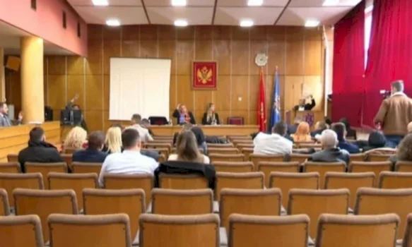 nikshiqi-refuzon-iniciativen-per-terheqjen-e-njohjes-se-kosoves