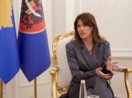 seanca-konstituive,-haxhiu-takon-sot-kreret-e-partive