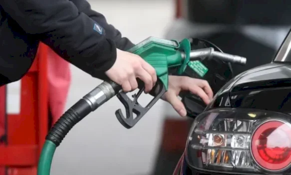 cmimi-i-naftes-rritet-ne-1.77-euro-per-liter