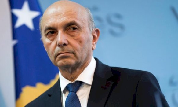 mustafa-kritikon-komunen-e-prishtines-per-rrugen-ilir-konushevci:-keta-qe-eksperimentojne-ikin-ne-londer,-ndersa-banoret-bllokohen