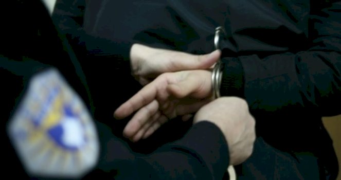 arrestohet-nje-i-dyshuar-per-vrasje-ne-tentative-ne-fushe-kosove
