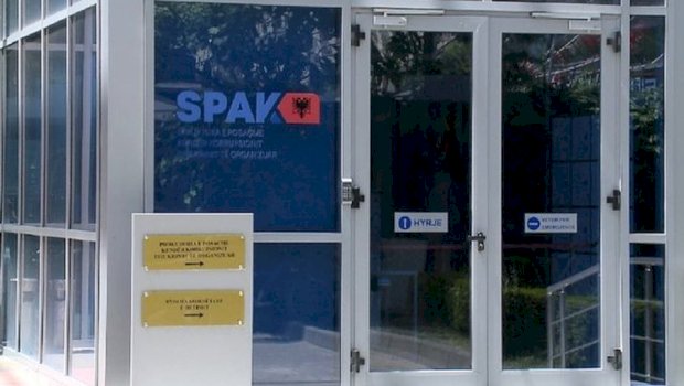 rrjeti-i-pasaportave-false-dhe-trafikut-te-emigranteve,-gjkko-denon-29-persona