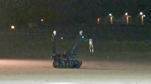 alarm-ne-aeroportin-gjerman,-gjendet-dron-me-eksploziv-prane-nje-aeroplani-ukrainas