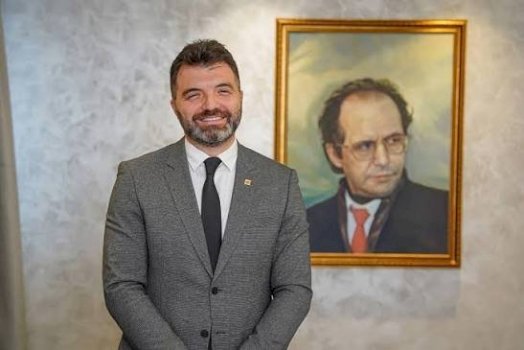 sadiku:-haxhiu-po-ushtron-tri-funksione,-kjo-eshte-katrahure-institucionale