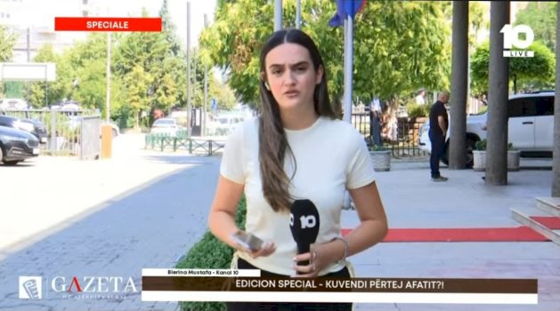 gazetarja-blerina-mustafa-jep-detaje-nga-hapesirat-e-kuvendit:-deputetet-e-opozites-e-cilesojne-seancen-si-antikushtetuese