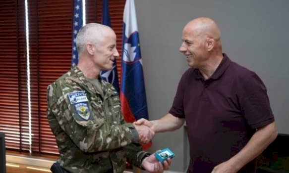 lladrovci-takon-nenkolonelin-klinar,-e-falenderon-per-bashkepunimin-e-shkelqyer-me-kfor-in