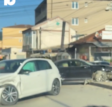 aksident-trafiku-ne-velani,-nuk-dihet-nese-ka-te-lenduar