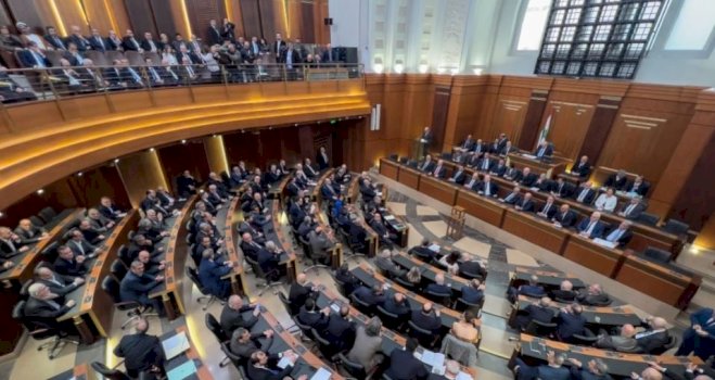 libani-behet-vendi-i-pare-arab-qe-heq-denimin-me-vdekje