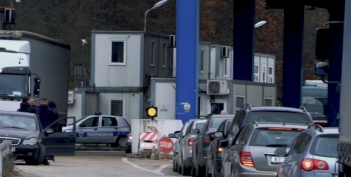 qarkullim-i-qete-ne-pikat-kufitare-te-kosoves,-pritje-minimale-ne-dalje