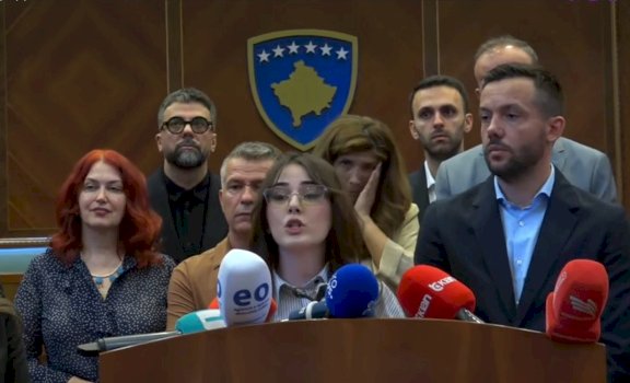 jashari:-haxhiu-me-tha-‘ne-e-kemi-fuqine’,-por-si-fitues-duhet-te-punoni