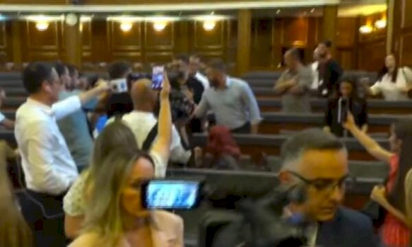 berisha-i-drejtohet-lushtakut:-mos-fol-me-ta,-e-ka-cu-mihali-per-me-te-qite-keq