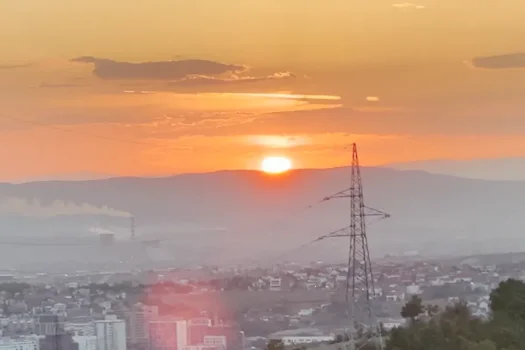 eklipsi-i-pjesshem-diellor-shihet-edhe-nga-prishtina