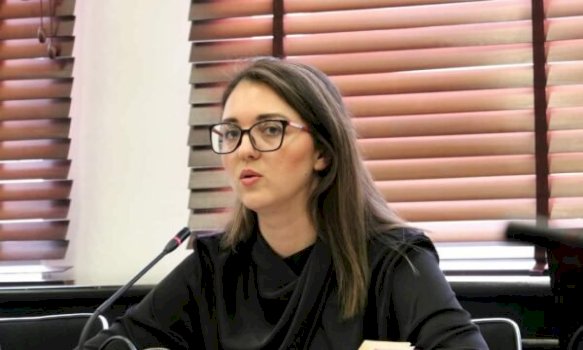 deputetja-e-vv-se:-per-cfare-uzurpimi-po-flisni?-kurti-ka-marre-dyfish-vota-me-shume-se-pdk-ja