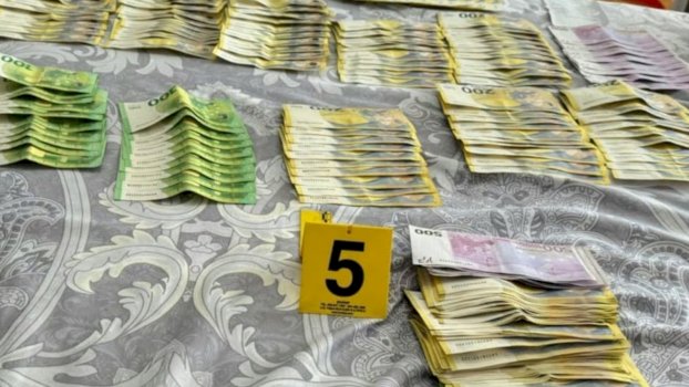bastiset-shtepia-e-te-dyshuarit-per-spiunazh,-sekuestrohen-rreth-40-mije-euro