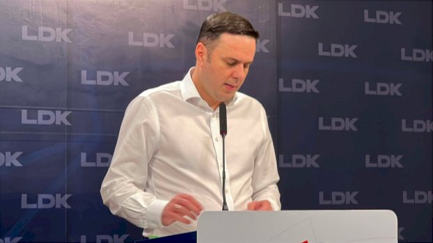 abdixhiku:-te-gjitha-partite-shqiptare-ta-zgjedhin-bashke-presidentin,-vv-ja-ta-formoje-e-vetme-qeverine
