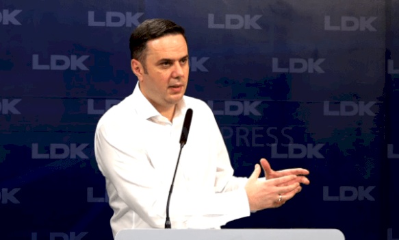 abdixhiku-pas-tensioneve-ne-kuvend:-mos-pritni-qe-ldk-te-nxite-qytetaret,-s’jemi-pdk-ja